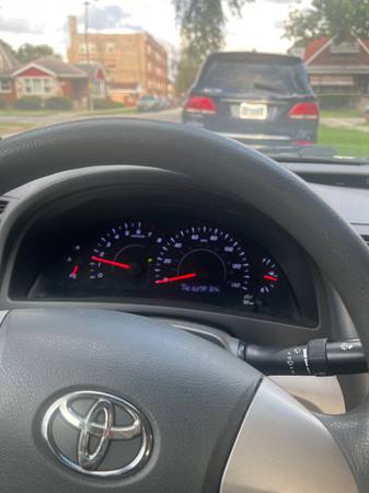 Toyota Camry - $6,999 (chicago)