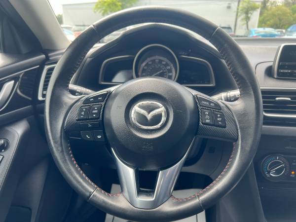 2014 Mazda MAZDA3 Touring*Extra Clean*Runs Great*Reliable*Low Mile*66K - $10,995 (Vinton Auto Sales LLC(203 W 4th Street Salem VA 24153)