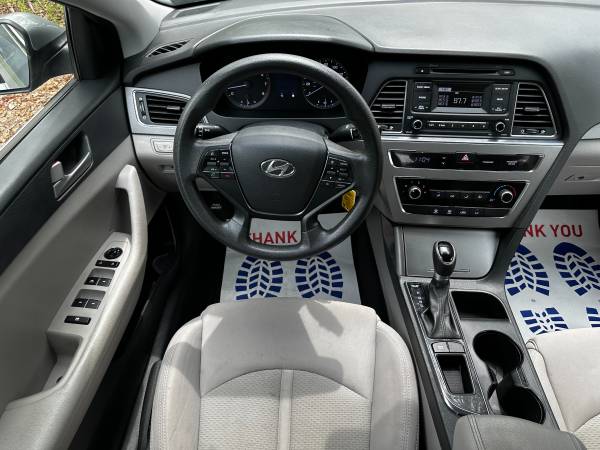 2017 HYUNDAI SONATA SE 4dr Sedan stock 12468 - $12,980 (Conway)