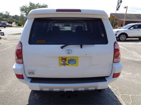 2005 Toyota 4Runner Sport Edition 4WD 4.7L V8 *White* - $12,995 (Franklin, North Carolina)