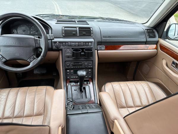1999 Land Rover P38 HSE - $14,850