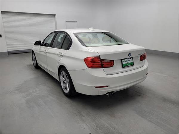 2015 BMW 328i  - sedan (BMW 328i White)