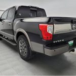 2017 Nissan Titan Crew Cab Platinum Reserve 5.5 ft - truck (Nissan Titan Black)