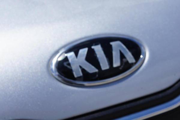 2018 Kia Soul Wagon 4D - WE FINANCE EVERYONE! (+ Lake City Investment - Denton)
