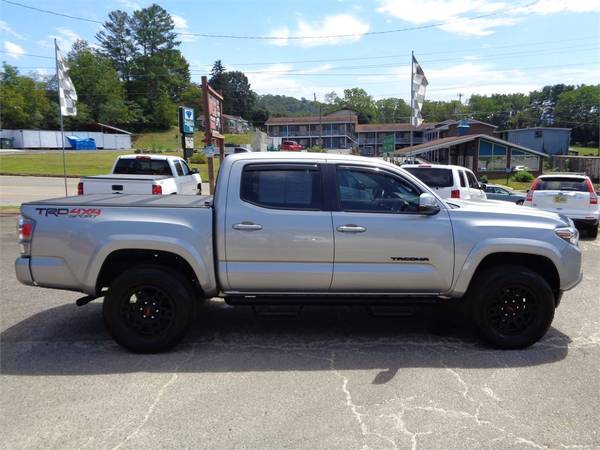 2020 Toyota Tacoma Doublecab 4WD V6 TRD-Sport (Low Miles) - $39,995 (Franklin, North Carolina)