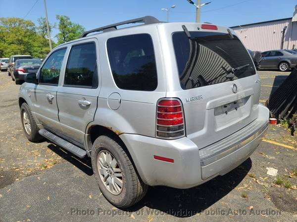 2007 *Mercury* *Mariner* *4WD 4dr Luxury* Silver - $3,450 (Woodbridge Public Auto Auction)