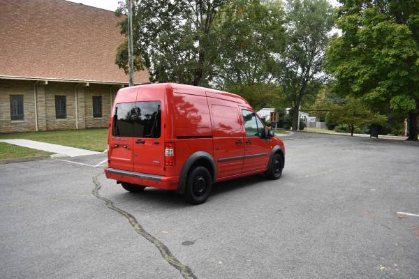 2010 Ford Transit Connect XLT 4dr Cargo Mini Van w/Rear Glass - $10,990 (+ Alpha Motors TN)