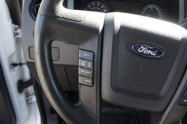 2013 Ford f-150 f150 f 150 SUPER CAB - $16,999