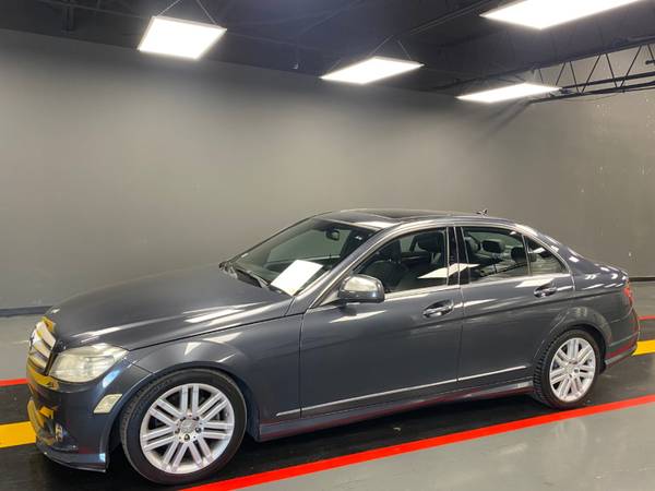 2009 Mercedes-Benz C-Class 4dr Sdn 3.0L Sport 4MATIC visit us @ autonettexas - $5,999 (1365 Regal Row , Dallas tx 75247)