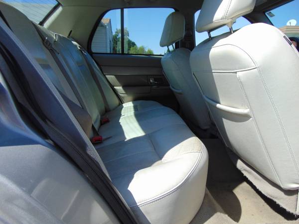 2008 Mercury Grand Marquis 4dr Sdn LS - $6,995 (Roseville Auto Center)