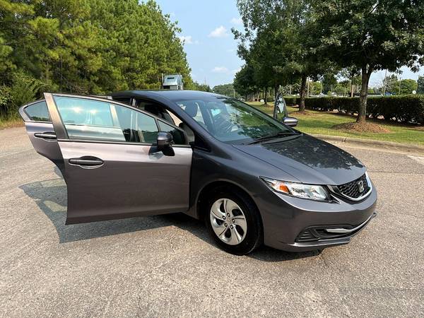 2015 Honda Civic LX PRICED TO SELL! - $14,999 (2604 Teletec Plaza Rd. Wake Forest, NC 27587)