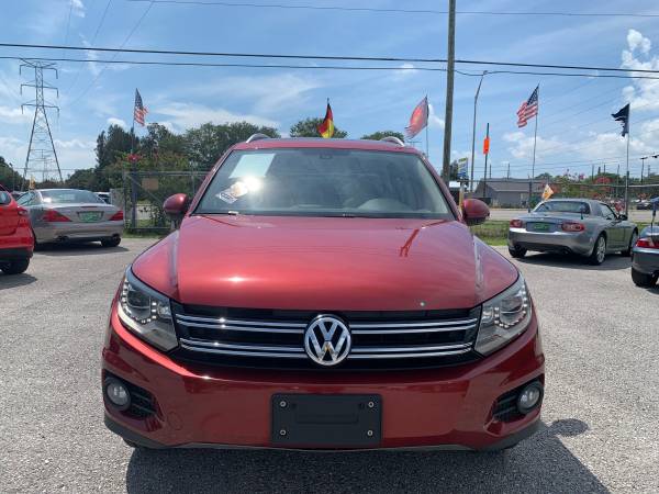 2016 VOLKSWAGEN TIGUAN SE 4DR SUV . - $11,999 (DAS AUTOHAUS IN CLEARWATER)