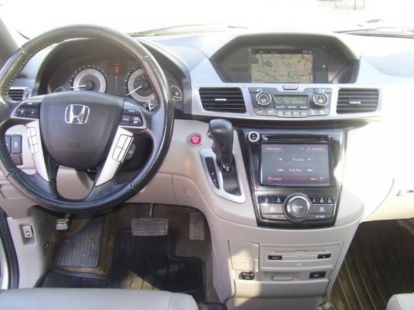 2014 Honda Odyssey GPS,DVD,* Passengers,Leather,Sunroof,Certified, - $21,999