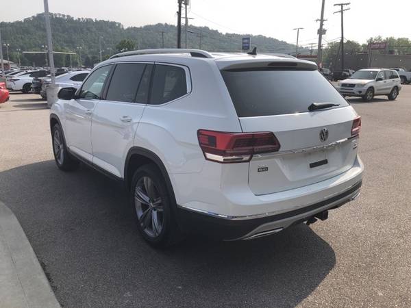 Used 2018 Volkswagen Atlas AWD 4D Sport Utility / SUV SEL Premium (call 304-449-5365)