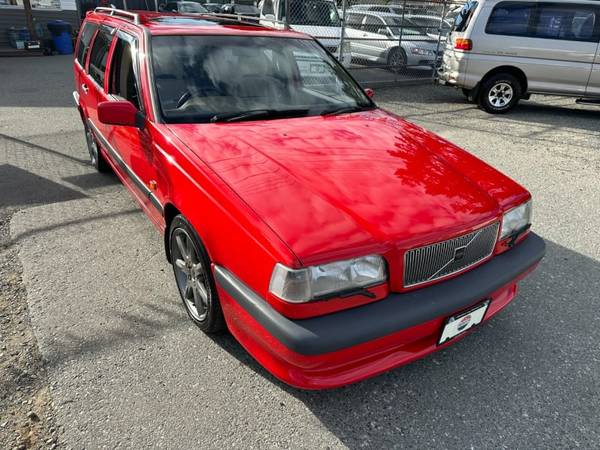 1997 Volvo 850 R - $15,995