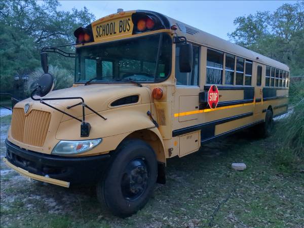 2009 International School Bus low miles - $7,900 (Trenton)