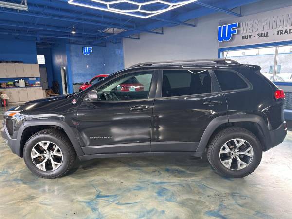 2016 Jeep Cherokee KL  Guaranteed Credit Approval! - $13,995 (+ Wes Financial Auto)