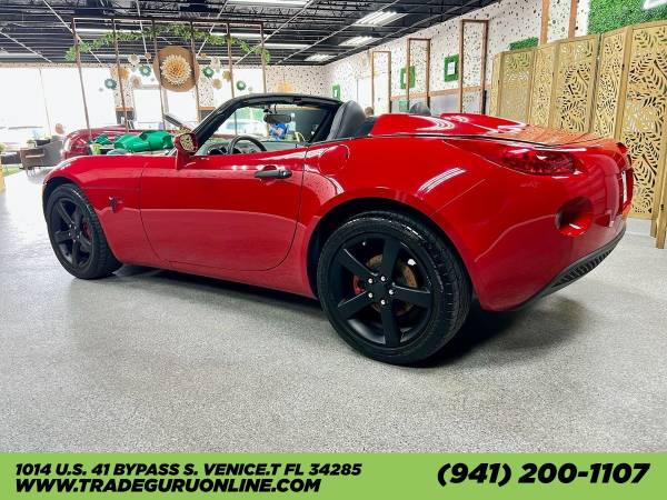 2007 Pontiac Solstice   Convertible - $10,991 (Trade Guru)