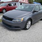 2012 Volkswagen Jetta SE 4dr Sedan 6A w/ Convenience and Sunroof - $8,995