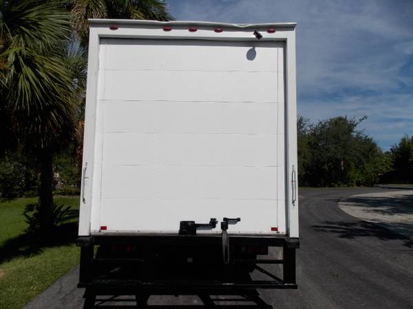 2014 Isuzu NPR HD DSL REG AT 109 WB WHITE CAB IBT PWL - $25,790 (Vero beach)