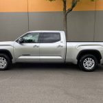 2022 TOYOTA TUNDRA SR5 4x4 CREW MAX LONG BED ONE OWNER/CLEAN CARFAX - $54,995