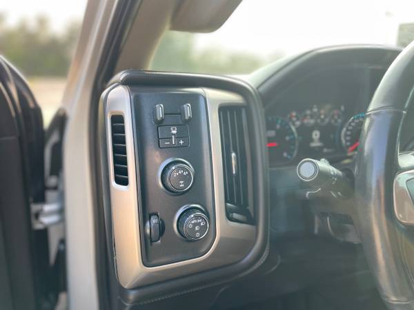 2019 GMC Sierra 2500 Denali Crew Cab 4WD - $54,900 (WE DELIVER ANYWHERE)