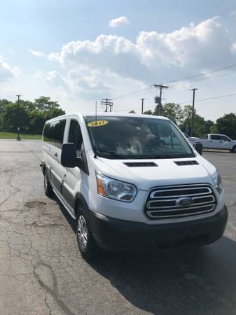 2017 Ford Transit 350 Wagon Low Roof XLT 60/40 Pass. 148-in. WB - $29,854 (Tuf Trucks - 14543)