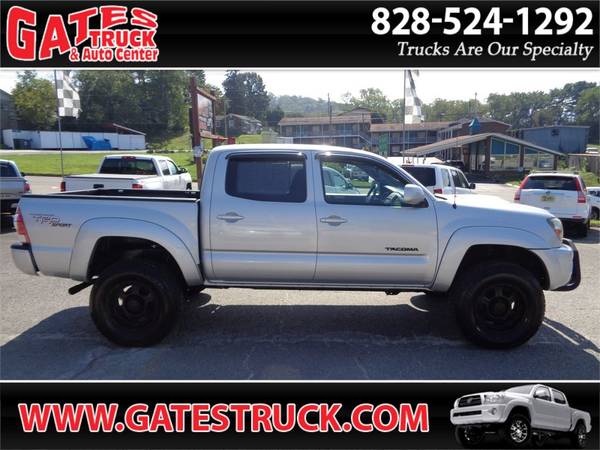 2011 Toyota Tacoma Double Cab 4WD V6 TRD-Sport *LIFTED* - $21,995 (Franklin, North Carolina)