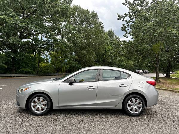 2014 Mazda Mazda3 Mazda 3 Mazda-3 i Sport PRICED TO SELL! - $11,999 (2604 Teletec Plaza Rd. Wake Forest, NC 27587)