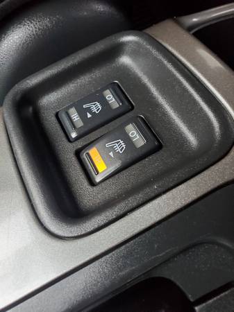 2012 Nissan Juke SL Loaded - Backup Cam - Leather - Heated Seats! - $5,999 (Downtown Raleigh)