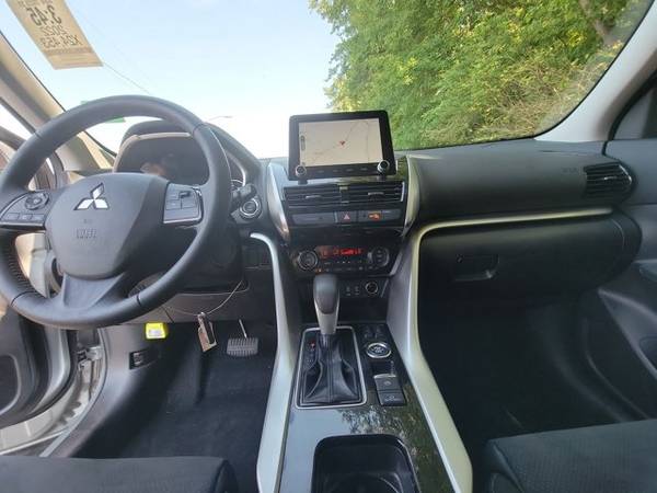 2022 Mitsubishi Eclipse Cross SE S-AWC w/ Nav (Mitsubishi Eclipse Cross SUV)