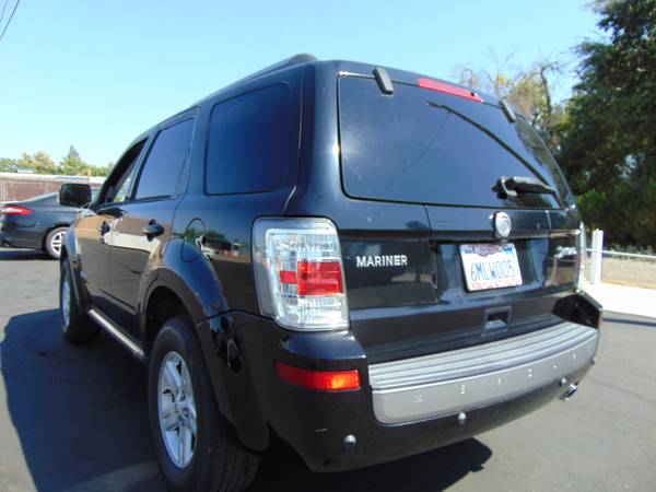 2010 Mercury Mariner FWD 4dr Hybrid - $6,995 (Roseville Auto Center)