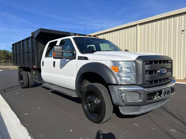 2016 Ford F450 Super Duty Crew Cab & Chassis - Financing Available!