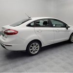 2019 Ford Fiesta SE - sedan (Ford Fiesta White)