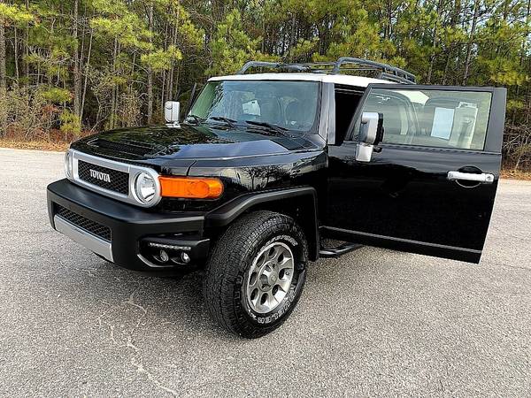 2013 Toyota FJ Cruiser  PRICED TO SELL! - $22,999 (2604 Teletec Plaza Rd. Wake Forest, NC 27587)