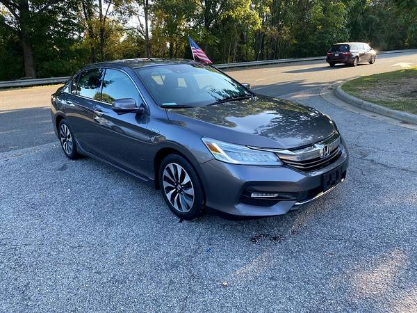 2017 Honda Accord Touring PRICED TO SELL! - $19,999 (2604 Teletec Plaza Rd. Wake Forest, NC 27587)