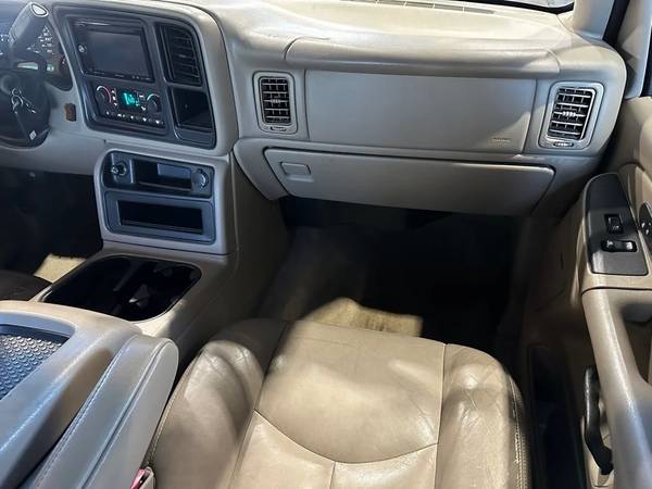 06 Chevrolet Silverado 3500 DIESEL LBZ 4X4 TowPackage 8FT BED NewTires - $24,800 (OKEECHOBEE)