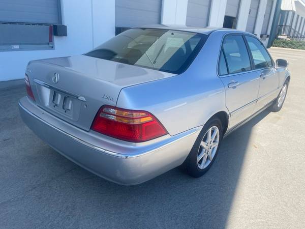 2000 Acura RL AUTOMATIC A/C LEATHER MOONROOF - $2,850 (NEW WESTMINSTER)