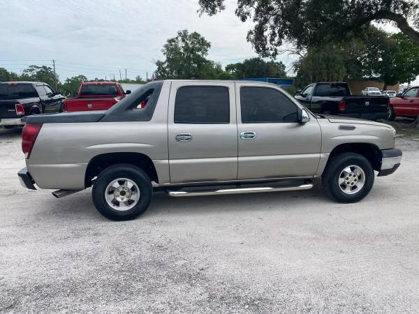 2003 Chevrolet Chevy Avalanche 1500 Sport Utility Pickup 4D 5 1/4 ft - $7,980 (+ Longwood Auto)