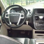 2016 Chrysler Town & Country Touring - $11,995 (Spartanburg)