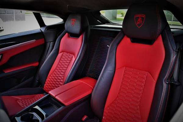 2019 Lamborghini Urus - Call Now! - $144950.00 (Miami, FL)