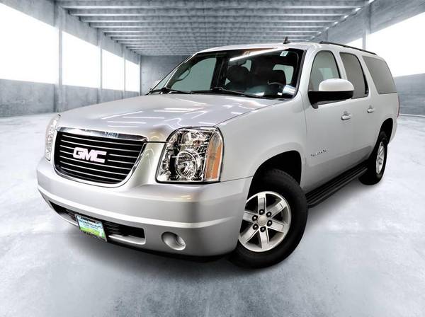 2011 GMC Yukon XL SLE - GOOD/BAD/NO CREDIT OK! - $13,999 (+ Escondido Auto Super Center)