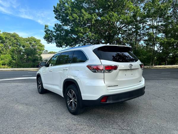 2016 Toyota Highlander XLE PRICED TO SELL! - $18,999 (2604 Teletec Plaza Rd. Wake Forest, NC 27587)