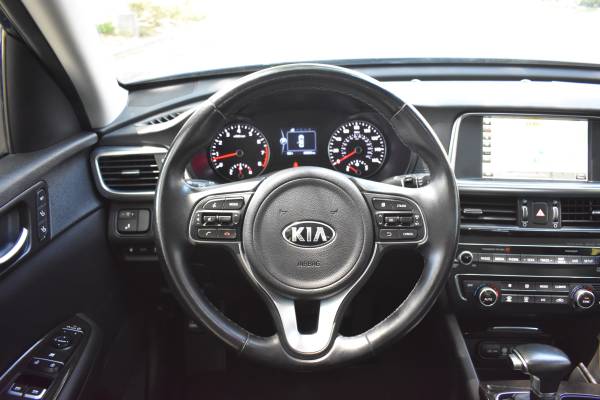 2016 Kia Optima EX Sedan 4D - $20,680 (san jose south)
