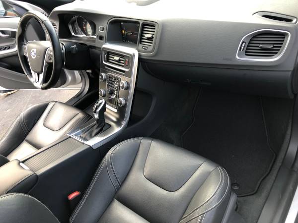 2015 Volvo S60 T6 Drive-E Platinum Silver/Black Loaded 57K Miles!!!!!! - $16,900 (albany / el cerrito)