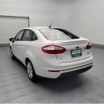 2019 Ford Fiesta SE - sedan (Ford Fiesta White)