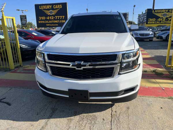 2018 Chevy Chevrolet Tahoe LT suv Summit White - $27,999 (CALL 562-614-0130 FOR AVAILABILITY)
