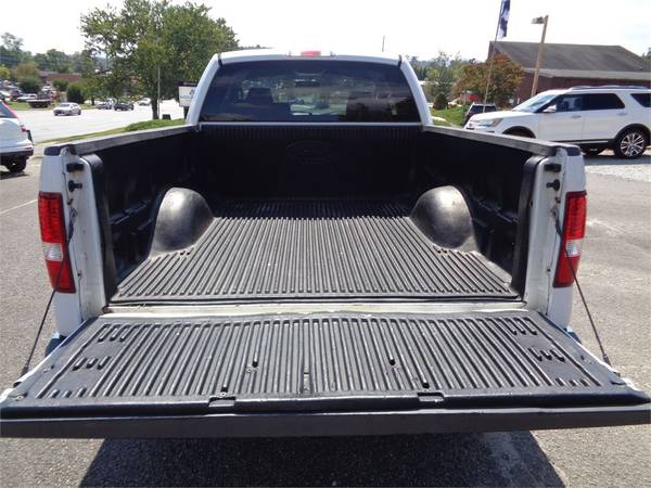 2007 Ford F-150 Supercab 4WD 5.4L V8 XLT *White* - $9,995 (Franklin, North Carolina)