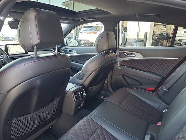 2021 Genesis G70 3.3T w/ Nav  Sunroof (Genesis G70 Sedan)