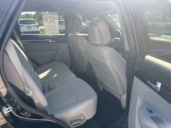 2015 Kia Sorento LX 2WD - $9,988 (Alexandria, KY)